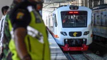 Kereta Api rute khusus Bandara Soekarno-Hatta (KA Basoetta).