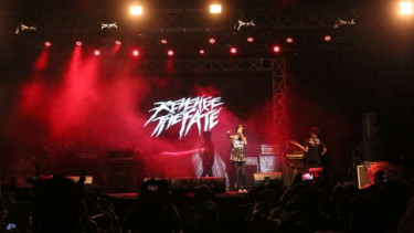   SUPERMUSIC.ID DARE 2 ROCK