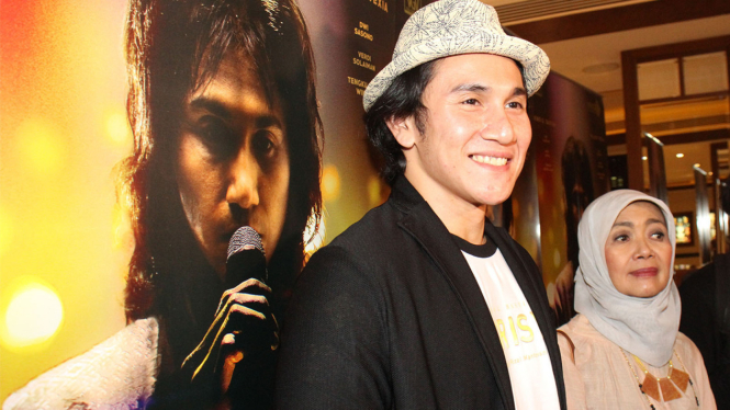 Sandiaga Uno Nobar Film Chrisye