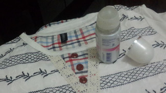 Cegah Deodoran Tinggalkan Noda di Baju, Begini Caranya