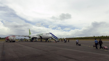 Penerbangan di Bandara Silangit