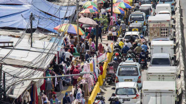 Kepadatan pedagang Pasar Tanah Abang