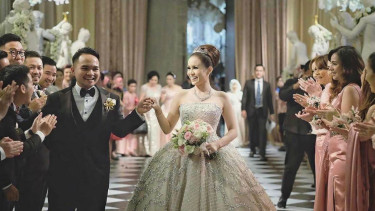 Pernikahan Momo Geisha dan Nicola Reza Samudera.