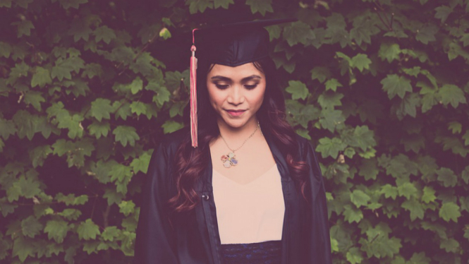 Ilustrasi Sarjana