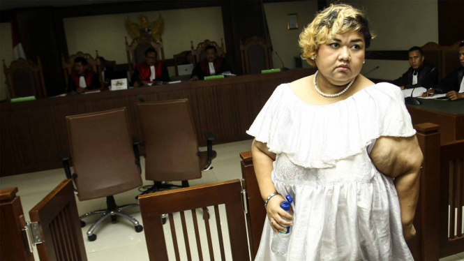 Sidang Pretty Asmara