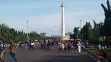 Suasana di Monas, Jakarta, Senin, 25 Desember 2017.