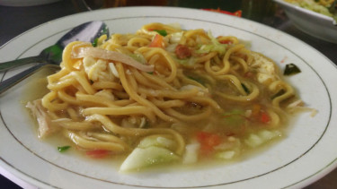 Mi berprotein dan berserat tinggi dari bahan baku lokal.