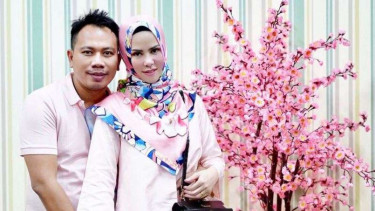 Vicky Prasetyo dan Angel Lelga