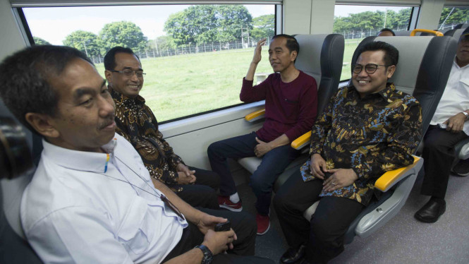 Bukti Kemesraan Jokowi dan Cak Imin. Ada Apa?