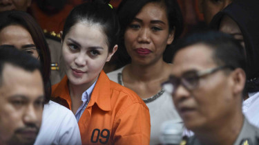 Jennifer Dunn Ditangkap Polisi karena kasus Narkoba.