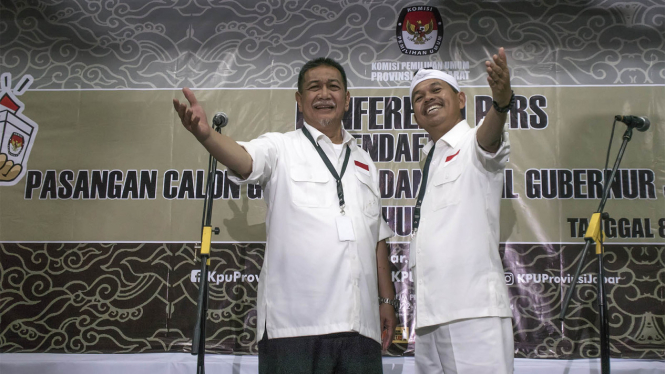 Pasangan Cagub-Cawagub Jawa Barat Deddy Mizwar dan Dedi Mulyadi.