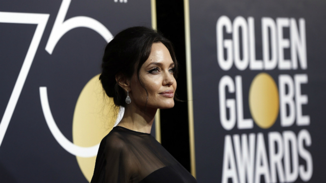 Angelina Jolie
