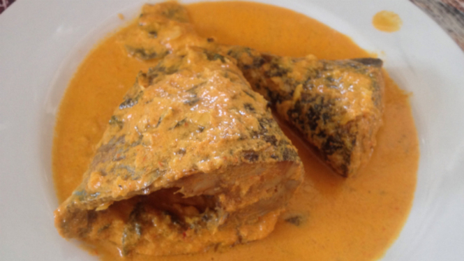 Gulai Kapalo.