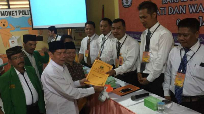 Bakal pasangan calon bupati-wakil bupati Tegal, Rusbandi-Fatkhudin.