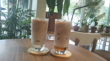 Salah satu menu di Sama Dengan Coffee.