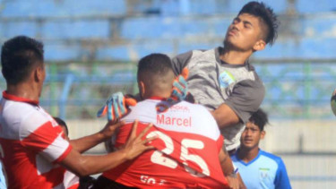 Persela Lamongan saat menghadapi Madura United