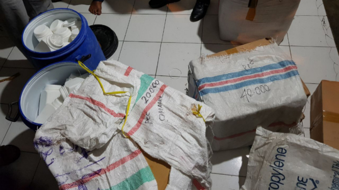 Polisi amankan 5 juta pil PCC di Sidoarjo, Jawa Timur.