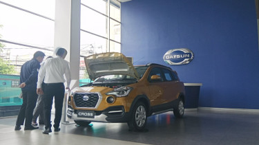 Diler Nissan-Datsun di Roxy, Jakarta Pusat.