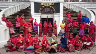 Seluruh karyawan di kota Palembang wajib kenakan baju adat tiap hari Jumat