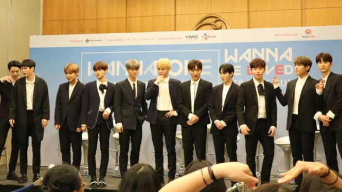 Boyband Kpop WANNA ONE tampil di ICE BSD.