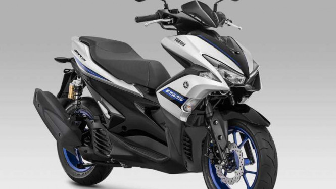 Yamaha Aerox 155 VVA R-Version warna baru.