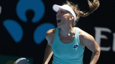 Petenis asal Belgia, Elise Mertens.