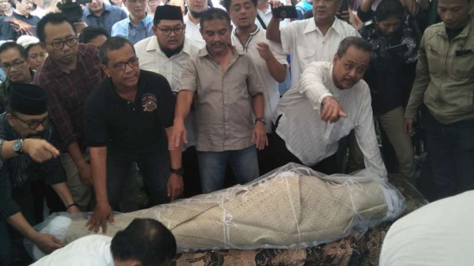 Pemakaman Sys Ns