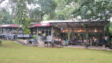 Lot 9 Bintaro
