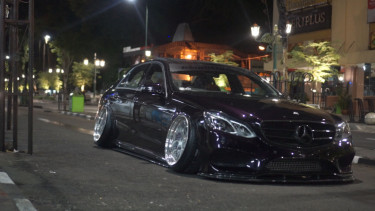 Modifikasi Mercedes-Benz E250.