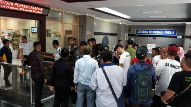 Aliansi Nasional Driver Online (Aliando) ditemui perwakilan dari Kemenhub.