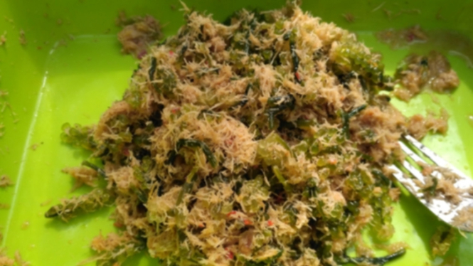 Urap Lat (Anggur Laut) Khas Maluku Tenggara