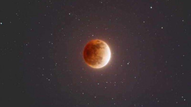 Super Blue Blood Moon.