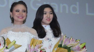 Isyana Sarasvati dan Rossa