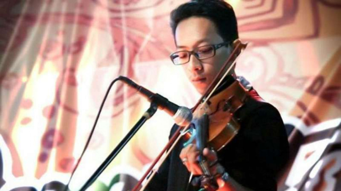 Ahmad Budi Cahyono, guru SMA yang tewas dianiaya siswanya