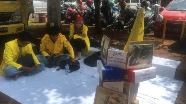 Aksi Sosial PMII UI