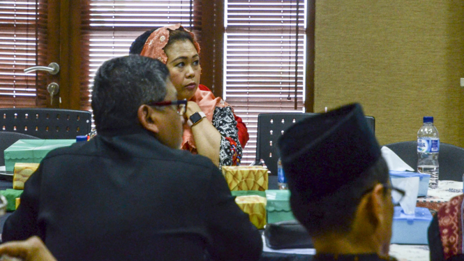Hasto PDIP dan Yenny Wahid