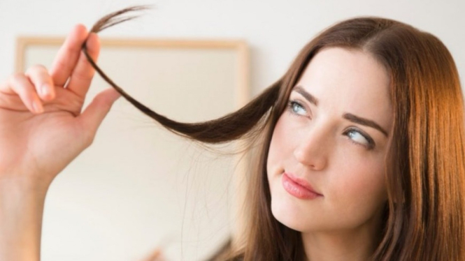 Kesalahan Keramas Yang Membuat Rambut Rontok Dan Tipis.