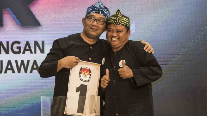 Ridwan Kamil (kiri) dan Uu Ruzhanul Ulum (kanan).