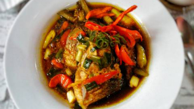 Pindang bandeng.