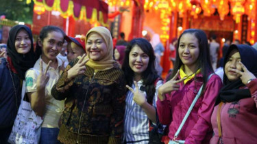 Menaker Ida Fauziyah (Ketiga dari kiri).