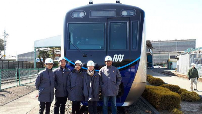 Petinggi PT MRT Jakarta cek pesanan kereta di Jepang.
