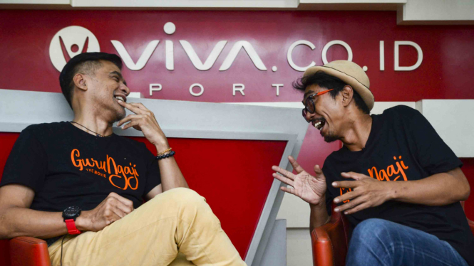 Kunjungan Pemain Film Guru Ngaji, Donny Damara dan Ence Bagus