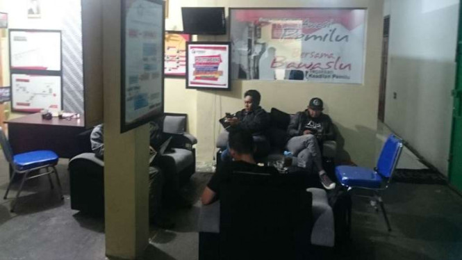 Suasana di kantor Panitia Pengawas Pemilu (Panwaslu) Kabupaten Garut Jawa Barat