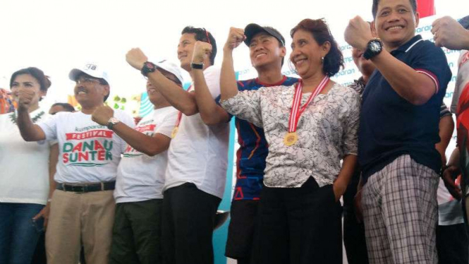 Wagub DKI Sandiaga Uno dan Menteri Kelautan dan Perikanan Susi Pudjiastuti