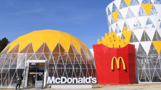 Ilustrasi Restoran McDonald's