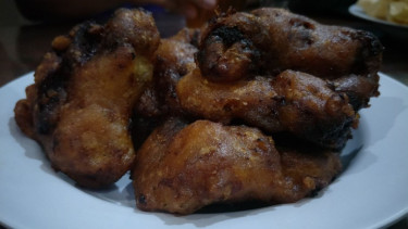 Pisang goreng Bu Rudy