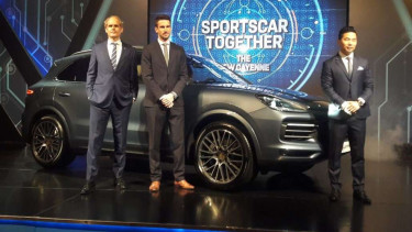 Porsche Cayenne generasi ketiga mendarat di Jakarta.
