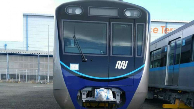 Tampak depan kereta MRT Jakarta.