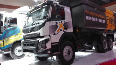 Truk Volvo