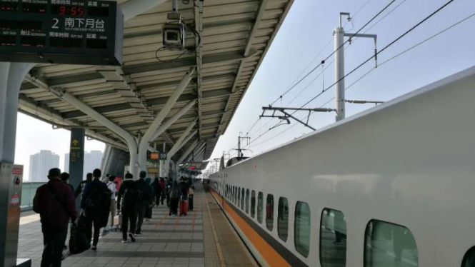 Stasiun kereta Chiayi, Taiwan